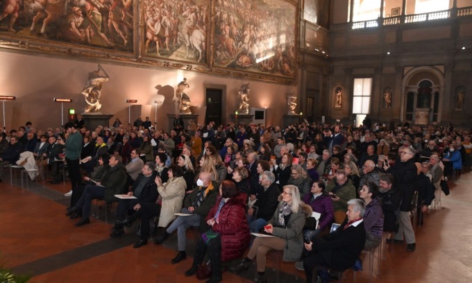 Firenze Festeggiati I Dipendenti Comunali Andati In Pensione Negli