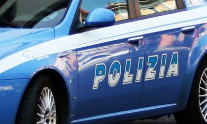 Perde i soldi alle macchinette e va in escandescenza tentando di riprenderli: arrestato dalla Polizia di Prato