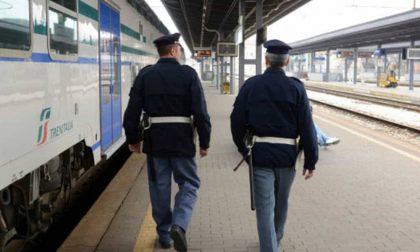 Lastra a Signa, muore investita da treno merci