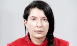 Aggressione choc all'artista Marina Abramovic