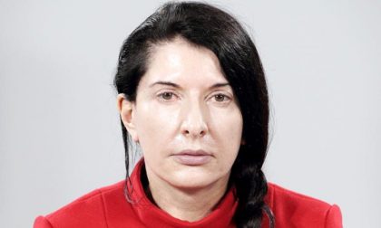 Aggressione choc all'artista Marina Abramovic