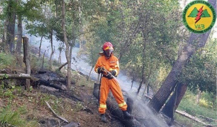 Incendio boschivo a Gricigliana