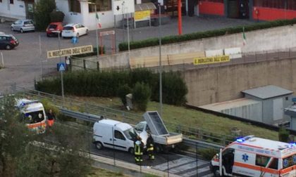 Brutto incidente sulla Sr 325: strada bloccata