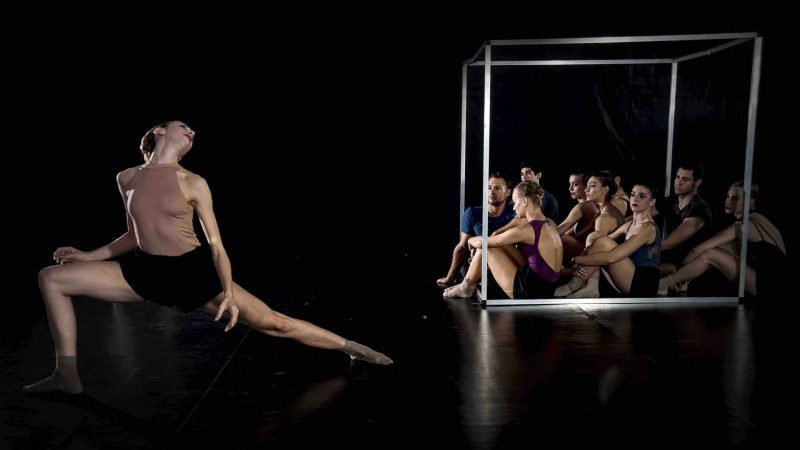 Lo spettacolo di danza “Pulcinella” al Teatrodante Carlo Monni
