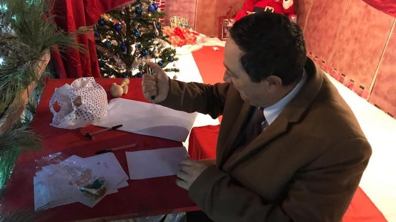 Il sindaco Bosi scrive a Babbo Natale per ringraziare la sua comunità