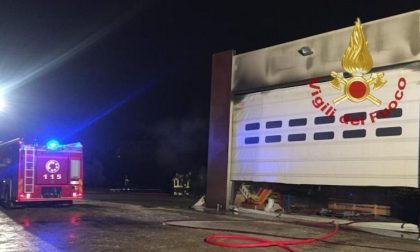 Incendio in un'officina di Calenzano