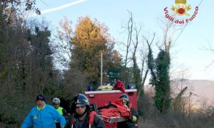 Ciclista cade su un sentiero (Pistoia): l'amico allerta i soccorsi