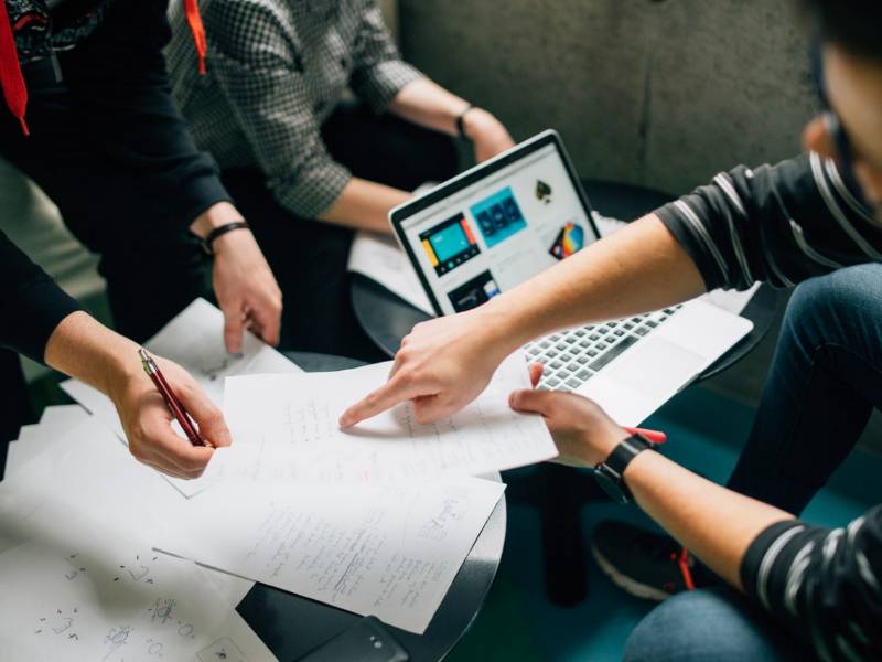 Lavoro: si cerca un istruttore amministrativo, geometra e istruttore direttivo di vigilanza