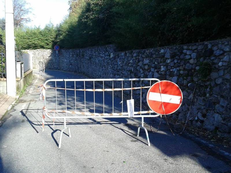 Chiusa via di Migliana in località Noceto (Cantagallo)