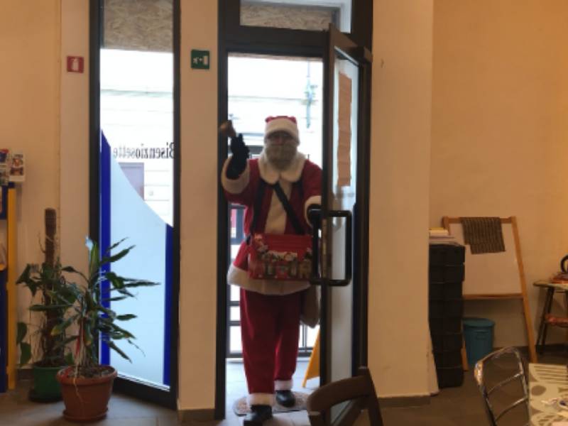 Babbo Natale nella redazione di Bisenziosette