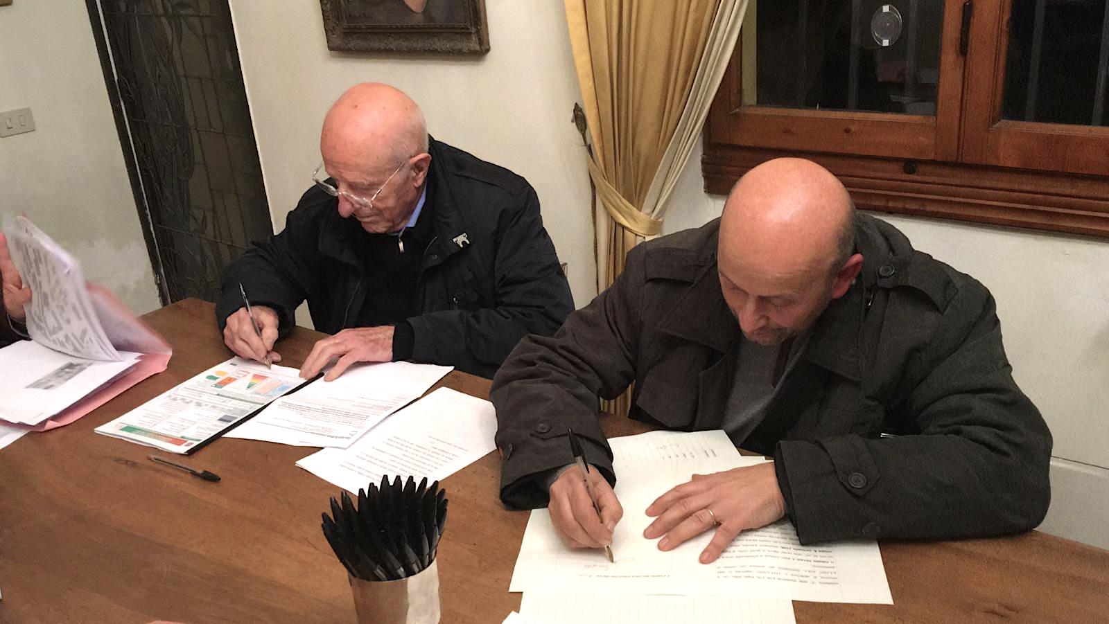 la firma per il Modena