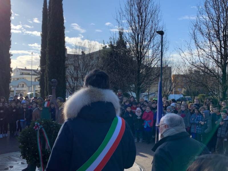Premiati tredici studenti della scuole elementari e medie di Poggio a Caiano