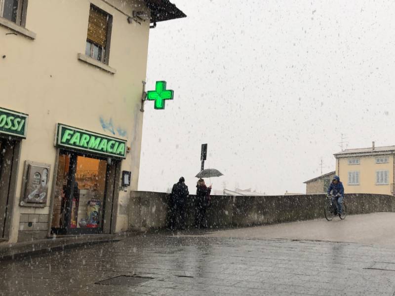 Nevica a Campi Bisenzio VIDEO