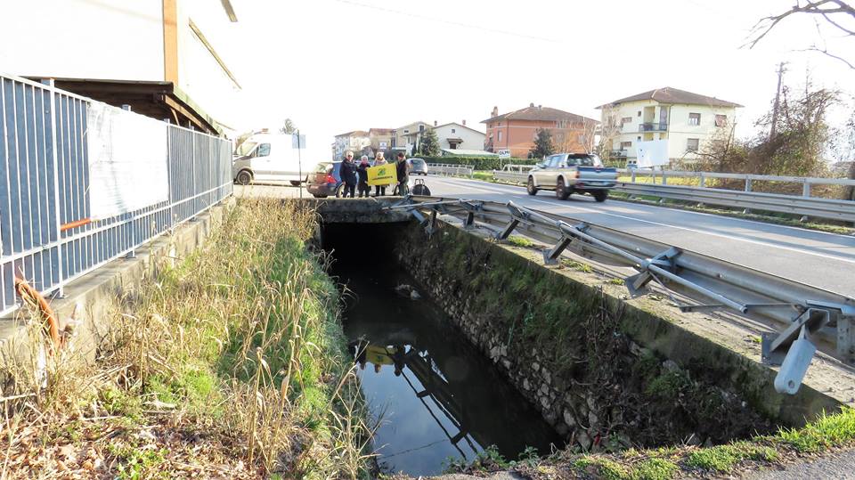 Quarrata, si stacca il guard rail della statale: la denuncia di Legambiente
