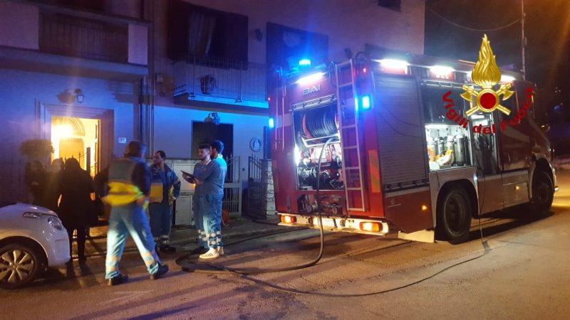 Incendio in un terratetto a Iolo VIDEO