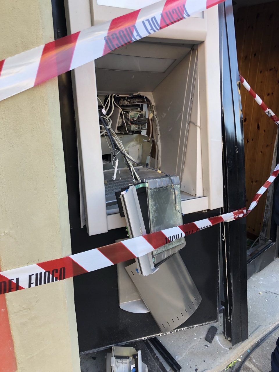 Esplode bancomat nella notte a Ponte a Poppi