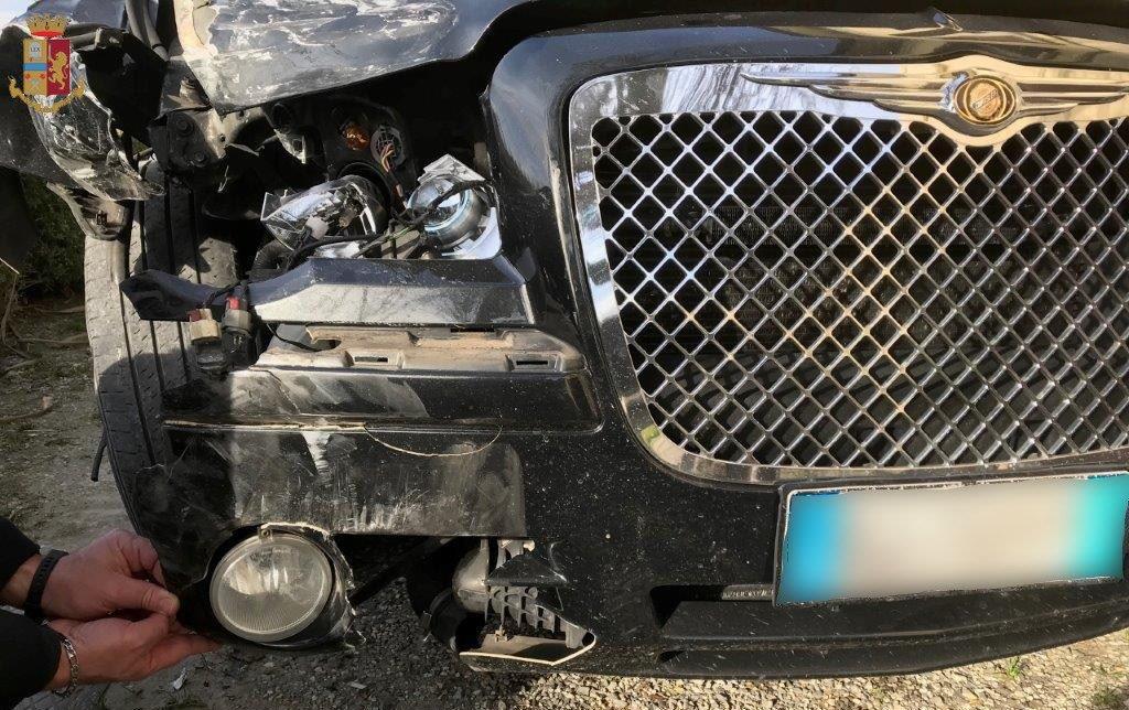 Causa un incidente e fugge ma la Polstrada lo rintraccia