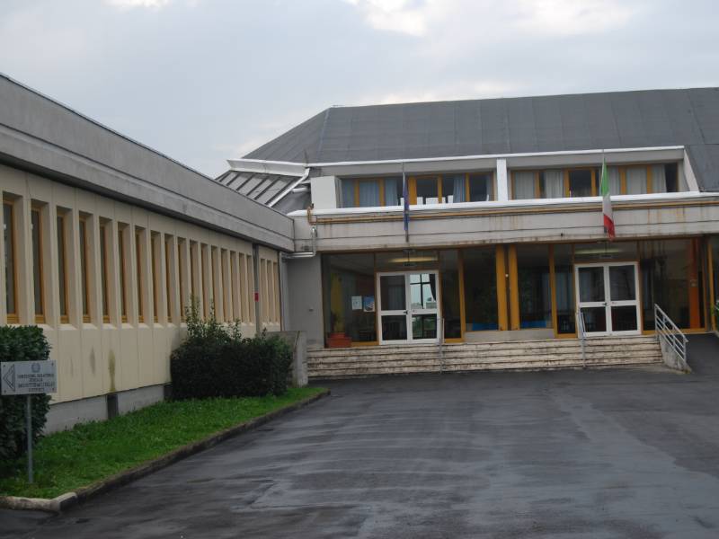 Scuola “Margherita Hack”, pronti per il consolidamento definitivo
