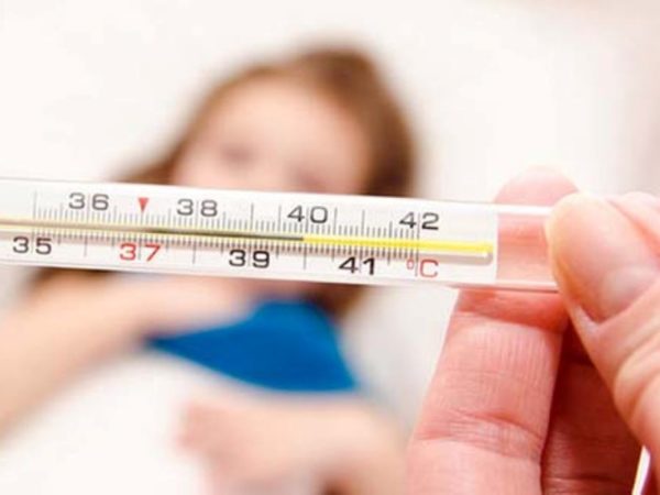 Picco influenza atteso per metà febbraio: i consigli utili