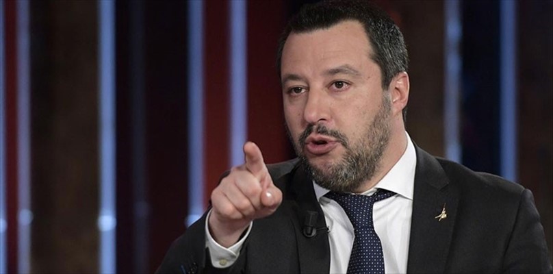 Tentano di incendiare porta sede Lega Firenze: solidarietà da FDI