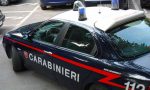 Giocano a basket in piazza, intervengono i carabinieri