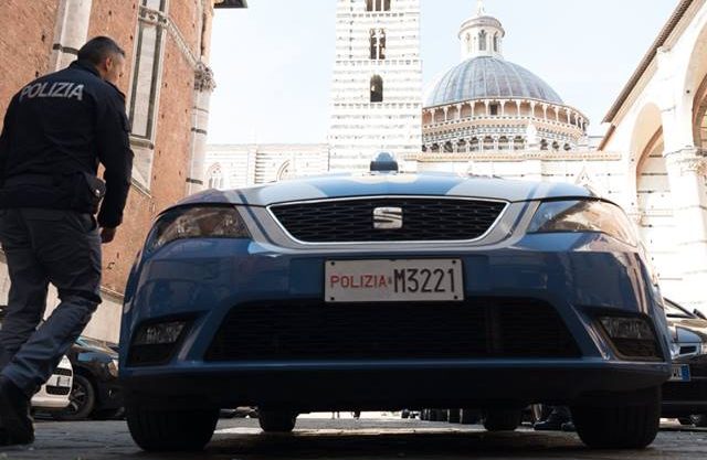 In auto con la droga: arrestato 35enne italiano