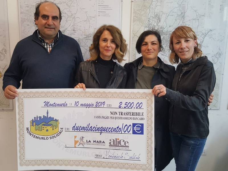 Assegno da 2500 euro al centro antiviolenza La Nara