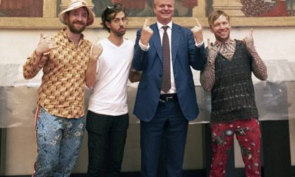 Imagine Dragons in visita agli Uffizi