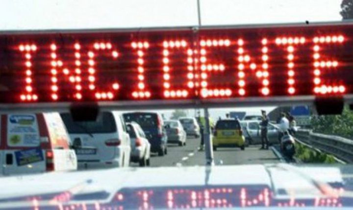 Incidente in autostrada direzione sud