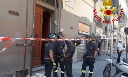 Crolla parte del terrazzo in centro a Firenze