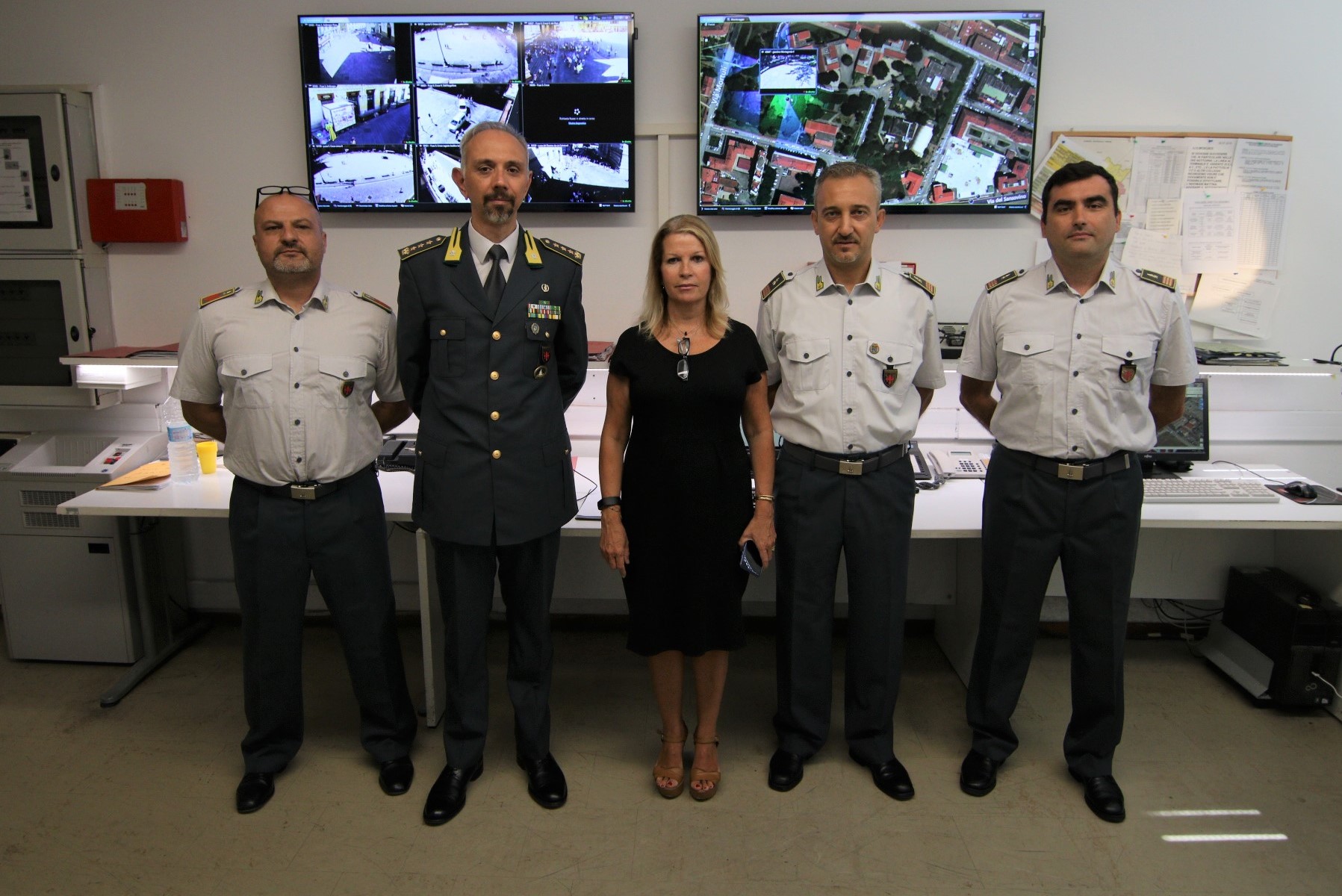 Prefetto visita Guardia di Finanza di Firenze