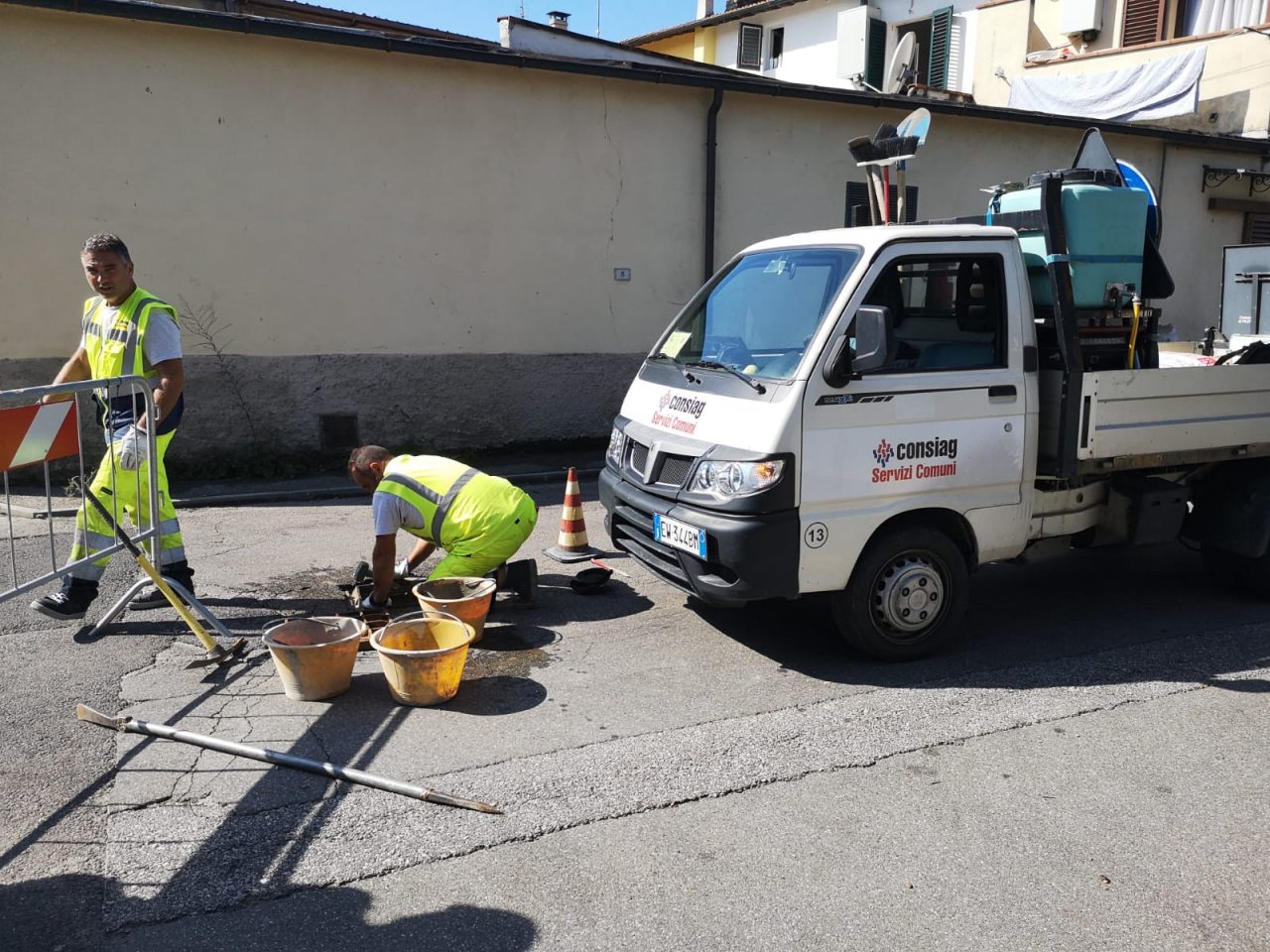 Buche nelle strade: ancora interventi in città