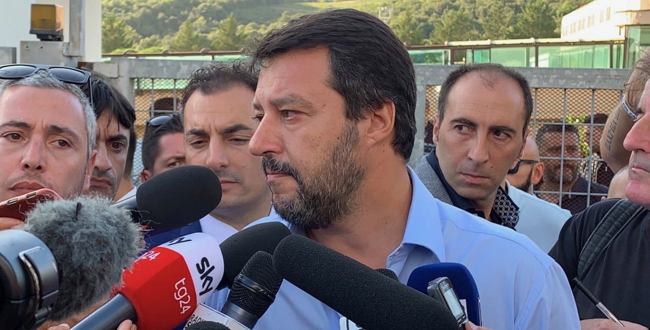 Torture nel carcere di San Gimignano: detenuti protestano dopo la visita di Salvini VIDEO E GALLERY