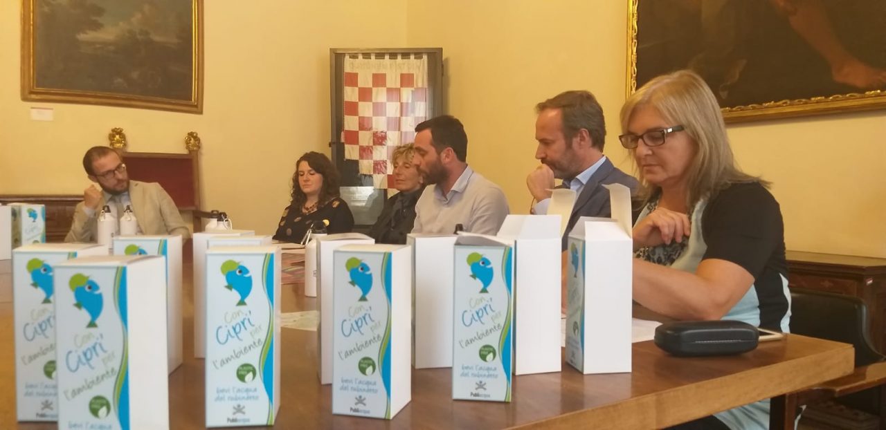 L’acqua del sindaco a scuola anche per i bambini pistoiesi