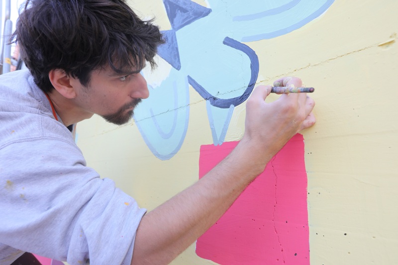 Economia circolare e street art: Martoz torna a Poggibonsi per un murales FOTO
