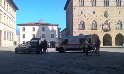 Usa spray al peperoncino contro piccione: intossica clienti nel bar