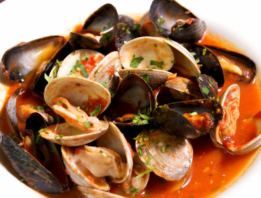 Allerta: vongole con escherichia coli, pericoli anche da cozze