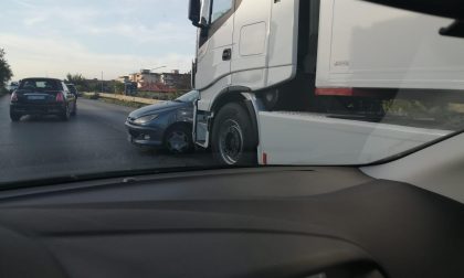 Incidente sulla declassata: traffico in tilt