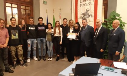 Riconoscimento per i 20 ragazzi del Corso Grafik di Monsummano organizzato da Formetica