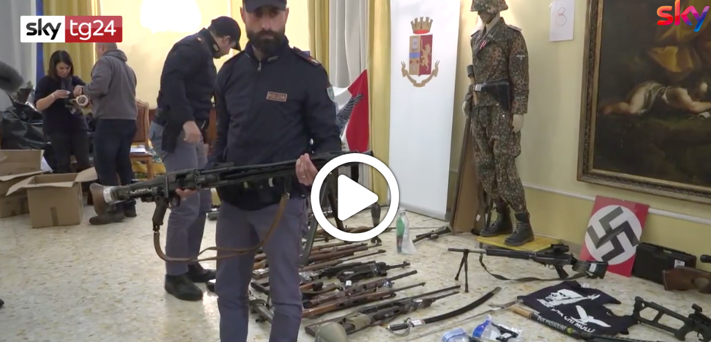 Eversione di destra: 12 indagati e 2 arrestati