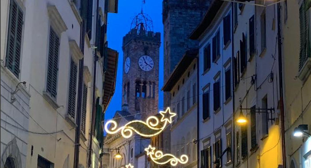 Black Friday, un weekend di shopping in Viamaestra