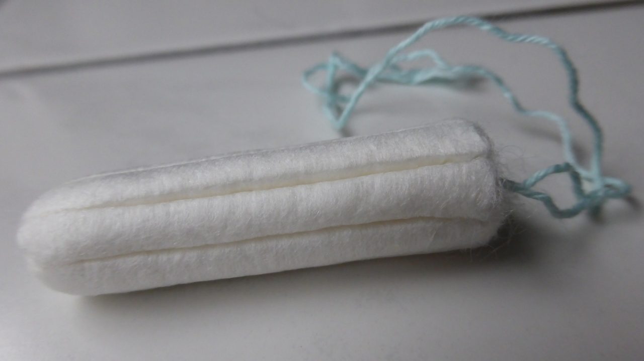 Tampon Tax, i Giovani Democratici contro la tassa sugli assorbenti