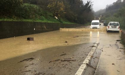 Maltempo: strada allagata a Lastra