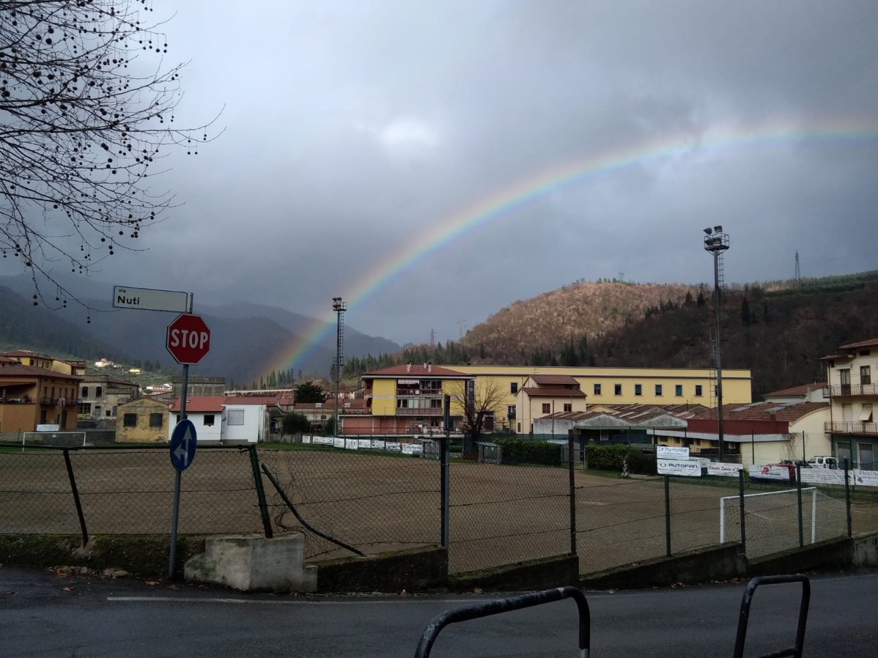 Arcobaleno in cielo a Vaiano