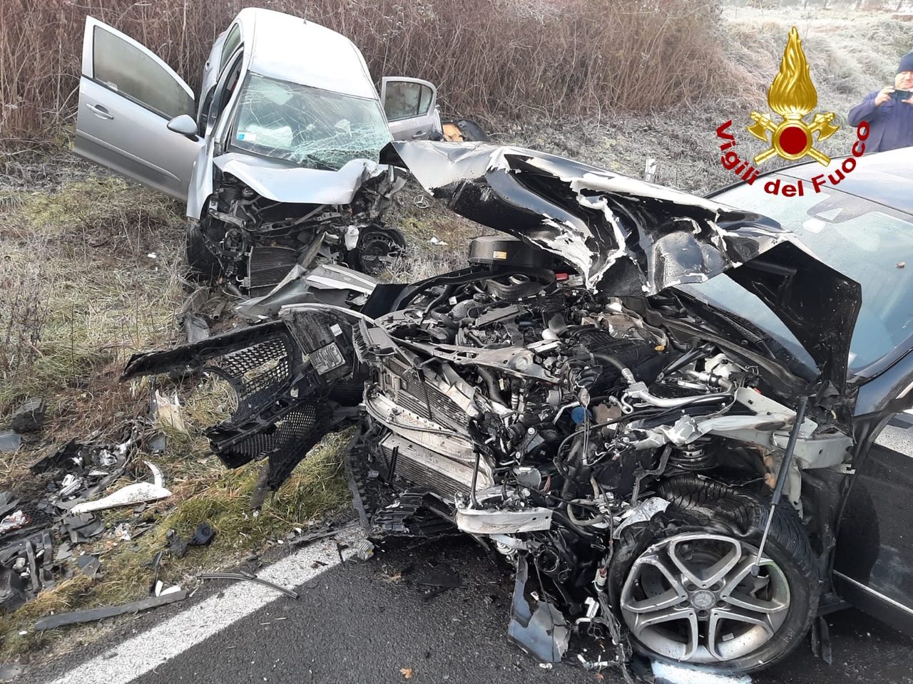 Terribile scontro tra due auto sulla Sp31