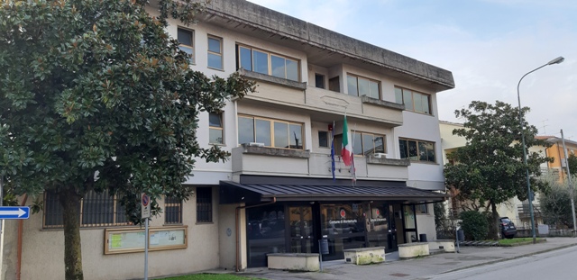 Adeguamento sismico del palazzo comunale di via Toscanini, a Montemurlo una tecnica innovativa