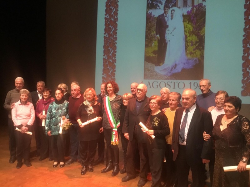 Festeggiate le coppie “storiche” a Lastra: GUARDA LE FOTO