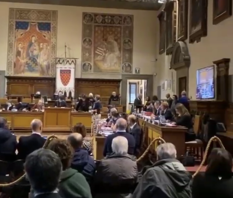 Prato: seduta straordinaria del Consiglio comunale sulla Sanità