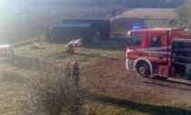 A fuoco 2 ettari di terreno a Pisa: paura per il centro ippico