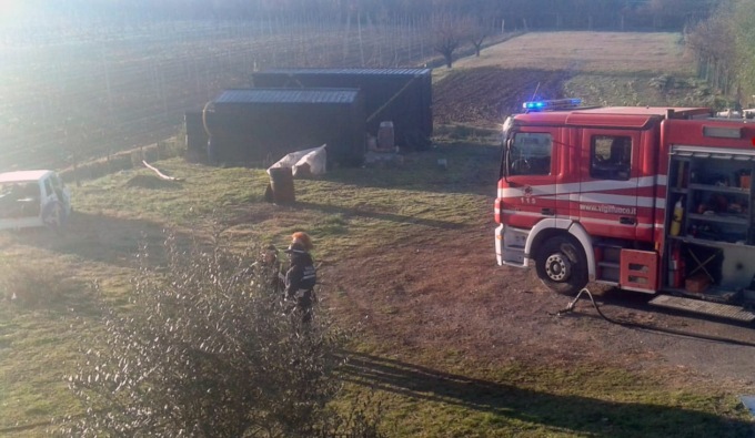 Incidente mortale nella notte a Certaldo: muore giovane contro un albero